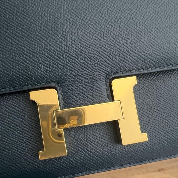 Hermes Constance 18 Vert Cypress (almost identical as black) with Gold Hardware! - Picture 6 of 13